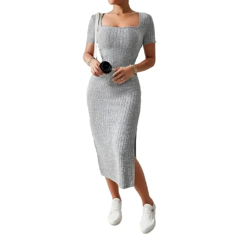Robe Sheath à Col Carré