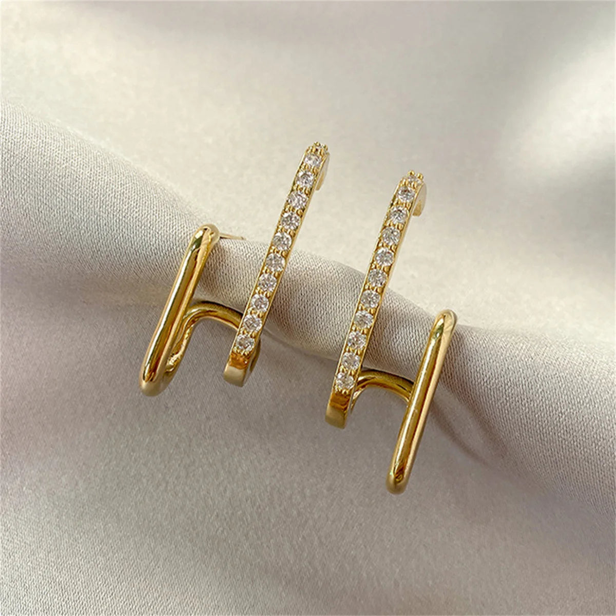 Rinhoo Geometric Stud Earrings