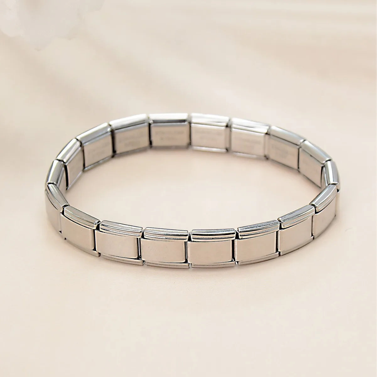 Bracelet Cuff Géométrique en Acier Inoxydable
